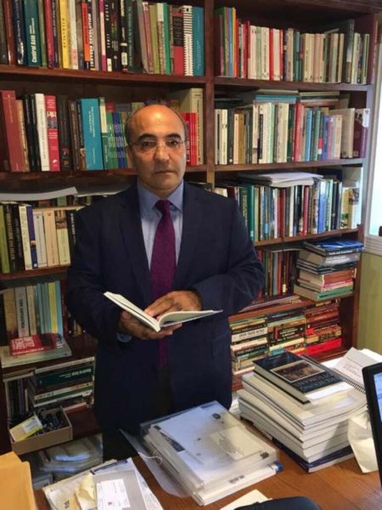 Prof Dr. Hakan Yavuz: 'Cemaatçiler savaşı kaybetmiş Naziler gibi! Hoca’ya karşı isyan var'