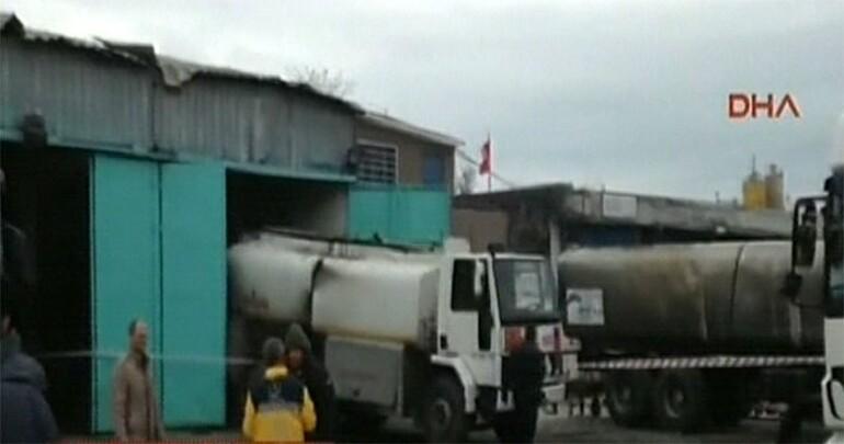 Son Dakika: İstanbul Büyükçekmecede akaryakıt tankerinde patlama